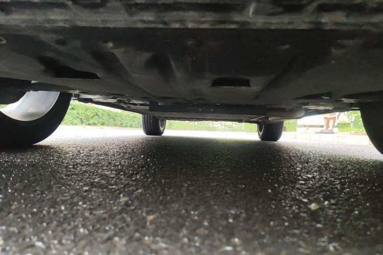 Used Geely Galaxy L7 2023 1.5T 115 km PLUS Chassis Front
