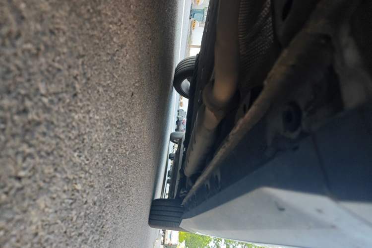 Used Geely Galaxy L7 2023 1.5T 115 km Asian Games Phantom Edition Chassis Front Left