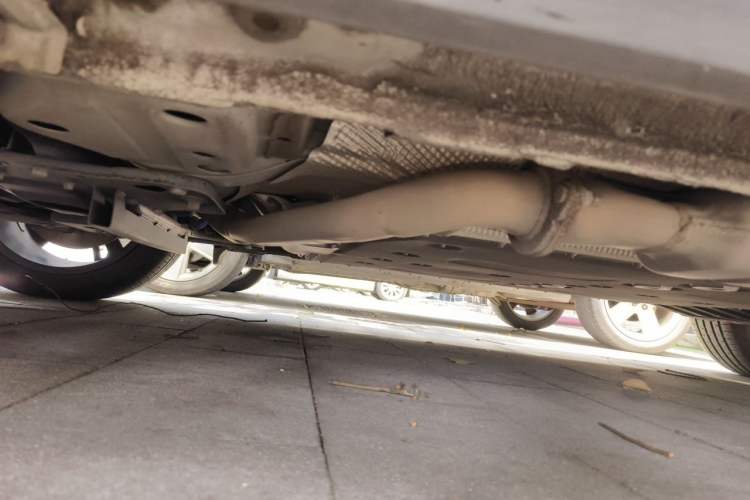 Used Geely Galaxy L7 2023 1.5T 115 km Starship Chassis Front Left