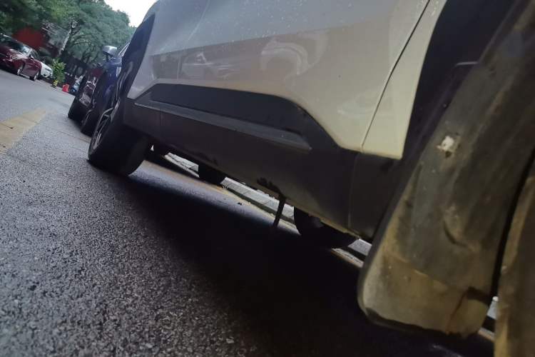 Used Geely Galaxy L7 2023 1.5T 115 km Starship Chassis Front Right