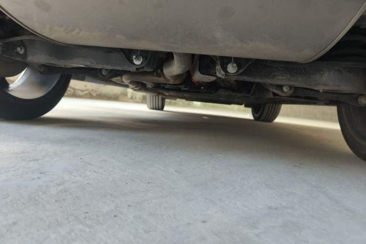 Used Geely Galaxy L7 2023 1.5T 115 km Starship Chassis Rear