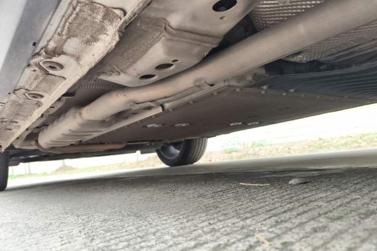 Used Geely Galaxy L7 2023 1.5T 115 km Starship Chassis Rear Left