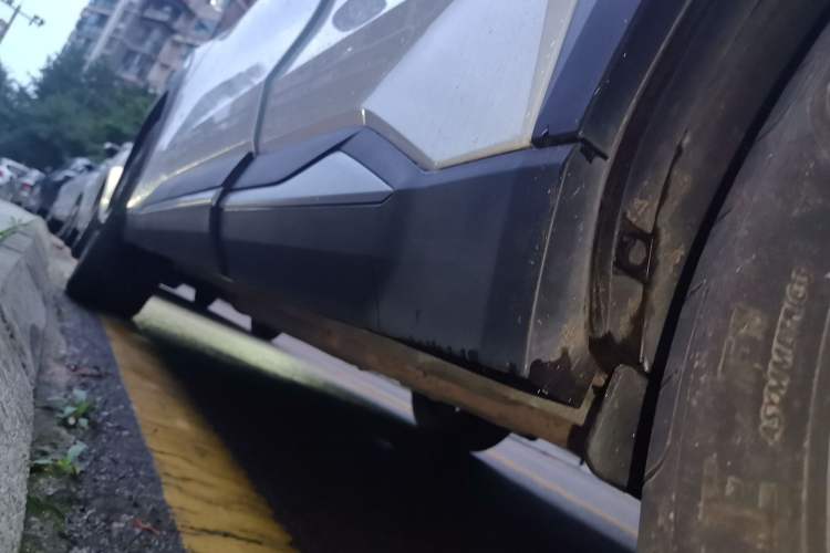 Used Geely Galaxy L7 2023 1.5T 115 km Starship Chassis Rear Left