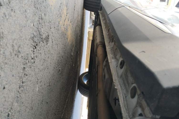 Used Geely Galaxy L7 2023 1.5T 115 km Starship Chassis Rear Left