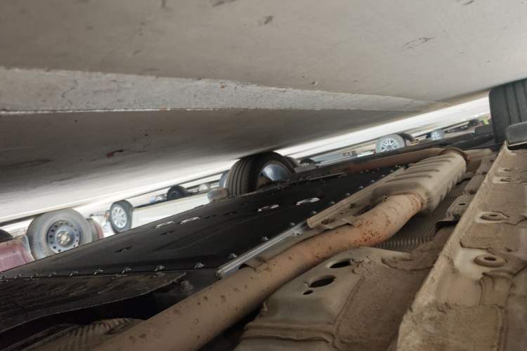 Used Geely Galaxy L7 2023 1.5T 115 km Starship Chassis Rear Left