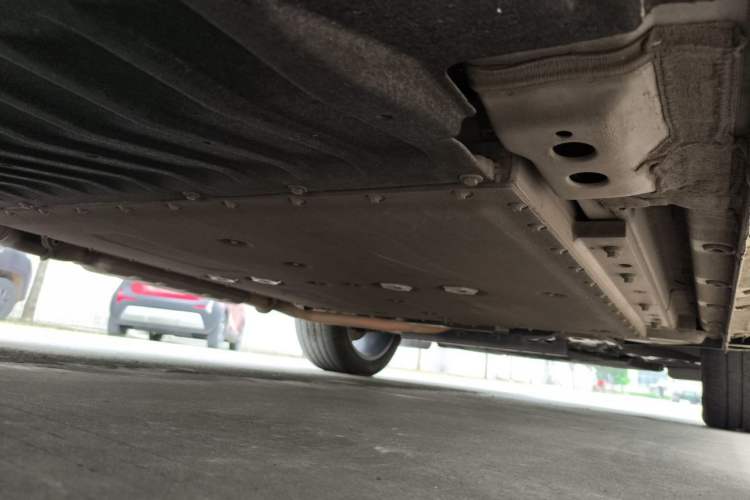 Used Geely Galaxy L7 2023 1.5T 115 km Starship Chassis Rear Right