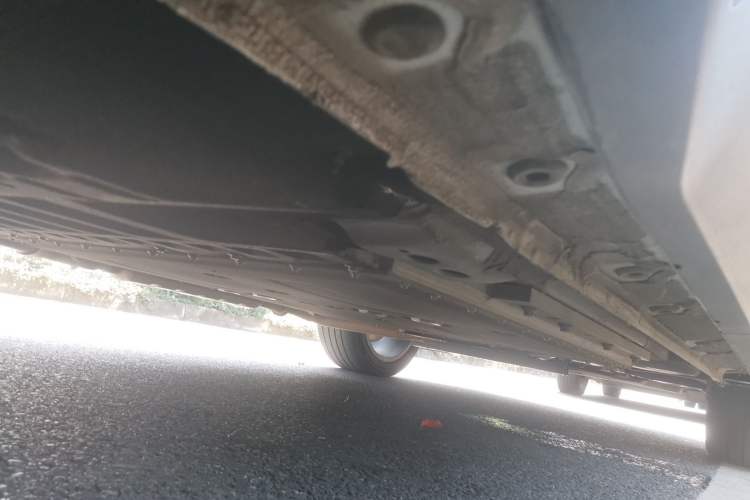 Used Geely Galaxy L7 2023 1.5T 115 km PLUS Chassis Rear Right