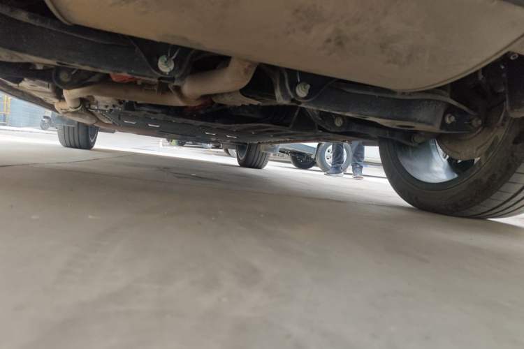 Used Geely Galaxy L7 2023 1.5T 115 km Starship Chassis Rear