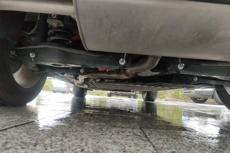 Used Geely Galaxy L7 2023 1.5T 115 km MAX Chassis Rear