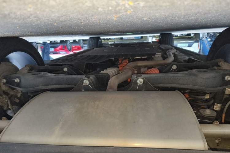 Used Geely Galaxy L7 2023 1.5T 115 km Starship Chassis Rear