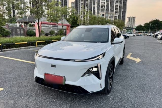 Ojetý Geely Galaxy L7 2023 1.5T 115 km Starship