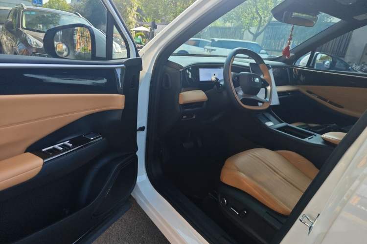 Used Geely Galaxy L7 2023 1.5T 115 km Asian Games Phantom Edition Driver Seat
