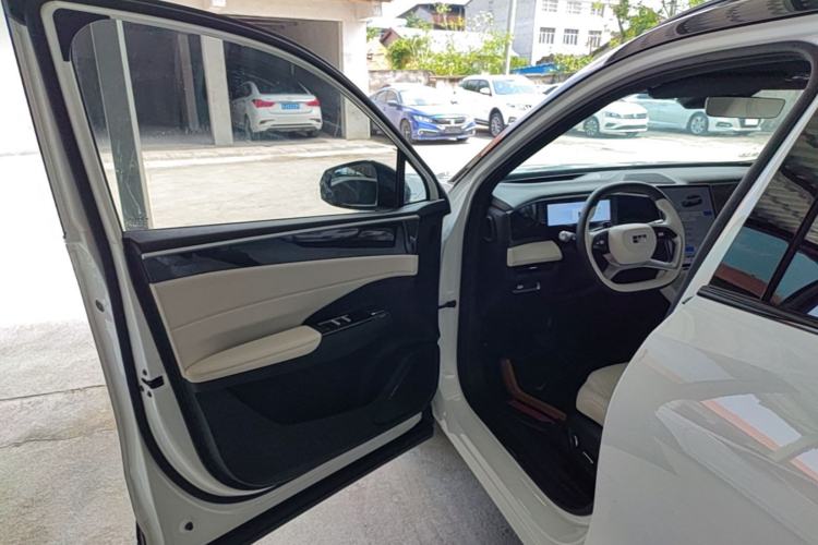 Used Geely Galaxy L7 2023 1.5T 115 km Starship Driver Seat