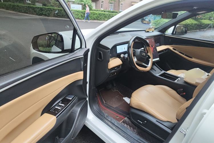 Used Geely Galaxy L7 2023 1.5T 115 km PLUS Driver Seat