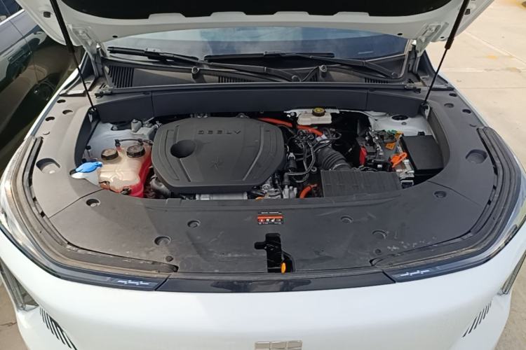 Used Geely Galaxy L7 2023 1.5T 115 km MAX Engine Bay