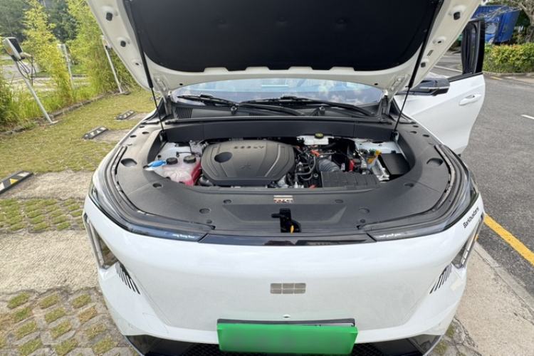Used Geely Galaxy L7 2023 1.5T 115 km Starship Engine Bay