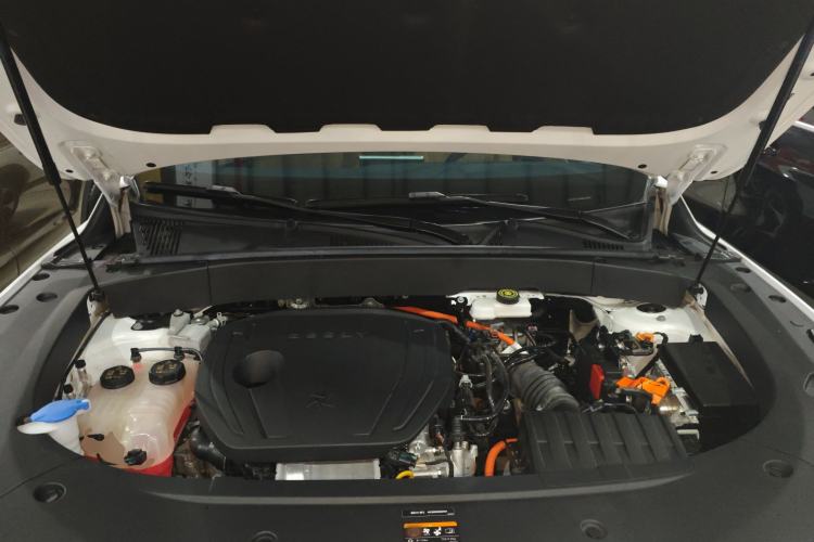 Used Geely Galaxy L7 2023 1.5T 115 km Starship Engine Bay