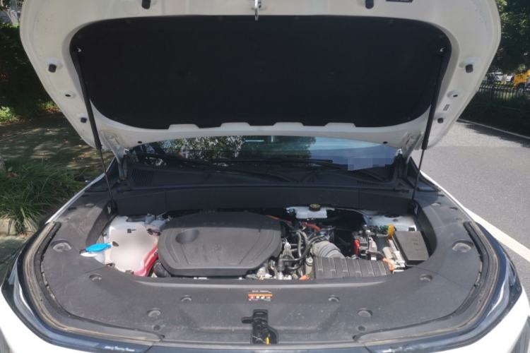 Used Geely Galaxy L7 2023 1.5T 115 km PLUS Engine Bay