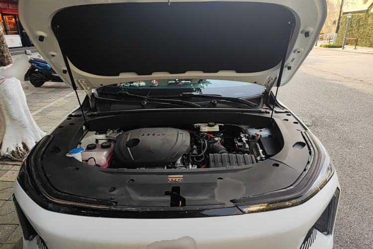 Used Geely Galaxy L7 2023 1.5T 115 km Starship Engine Bay