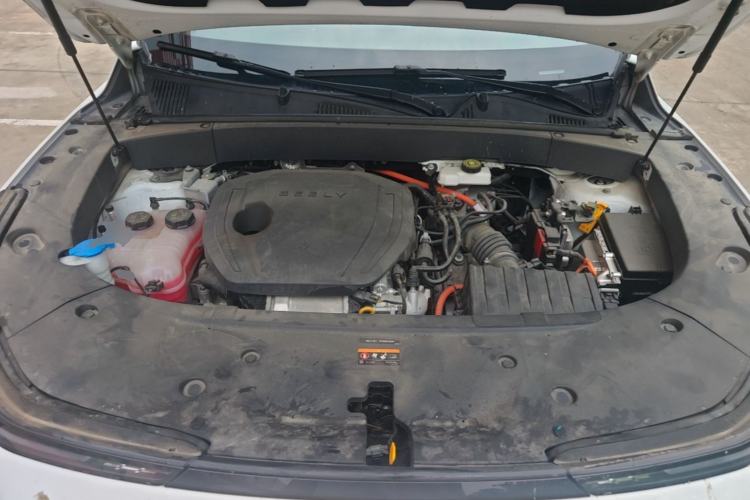 Used Geely Galaxy L7 2023 1.5T 115 km Starship Engine Bay