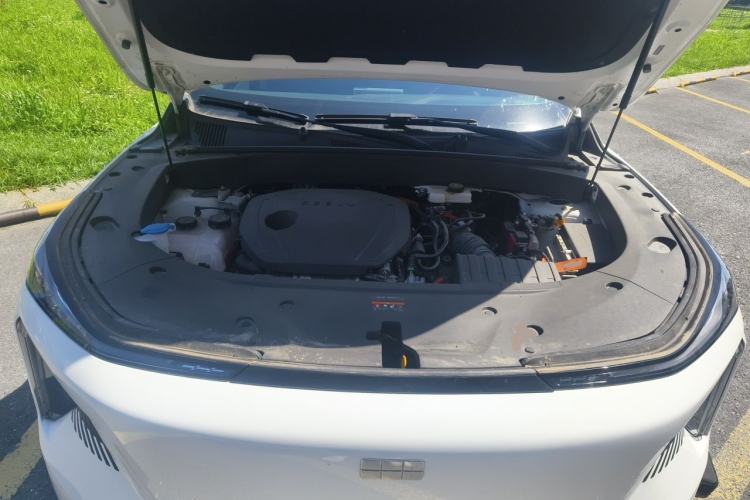 Used Geely Galaxy L7 2023 1.5T 115 km MAX Engine Bay