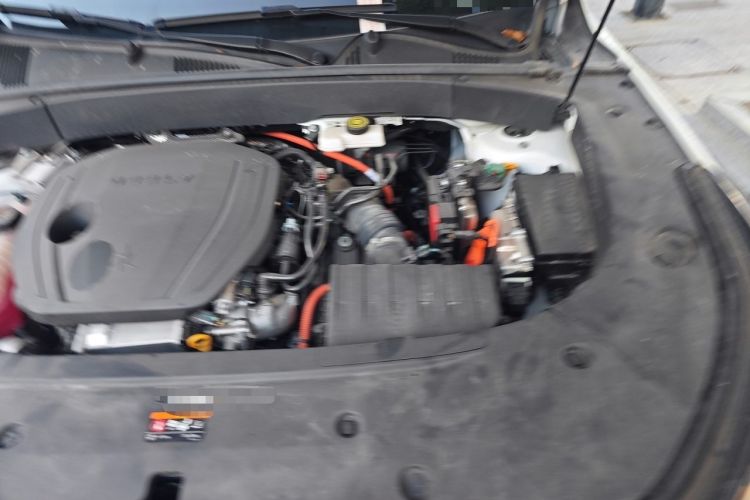 Used Geely Galaxy L7 2023 1.5T 115 km Asian Games Phantom Edition Engine Bay Left