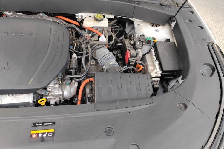 Used Geely Galaxy L7 2023 1.5T 115 km MAX Engine Bay Left