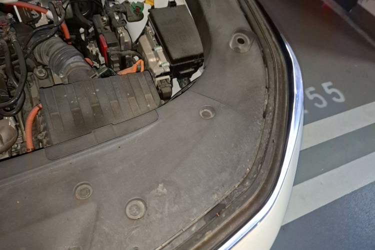 Used Geely Galaxy L7 2023 1.5T 55km AIR Engine Bay Left