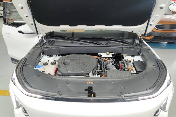 Used Geely Galaxy L7 2023 1.5T 115 km MAX Engine Bay