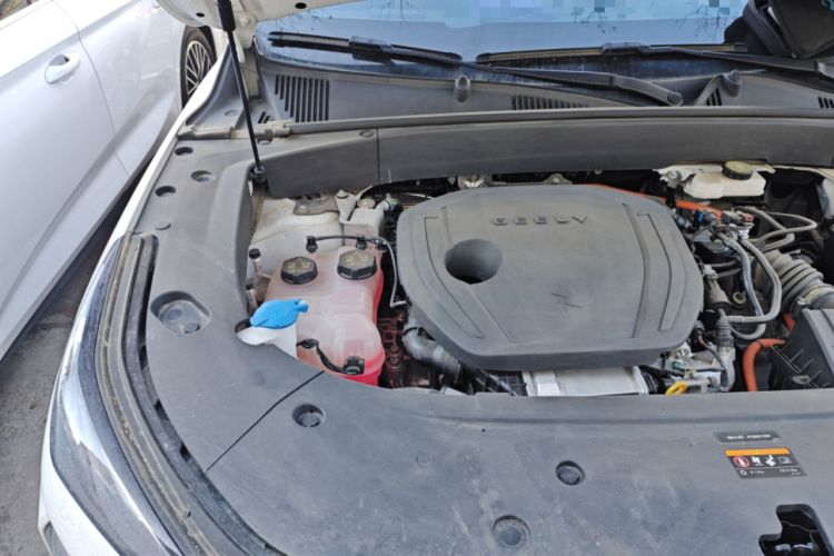 Used Geely Galaxy L7 2023 1.5T 115 km Starship Engine Bay Right
