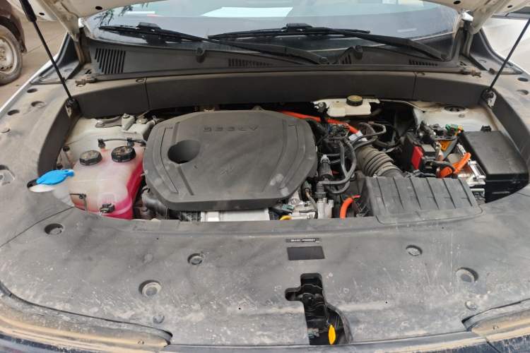 Used Geely Galaxy L7 2023 1.5T 115 km Starship Engine Bay