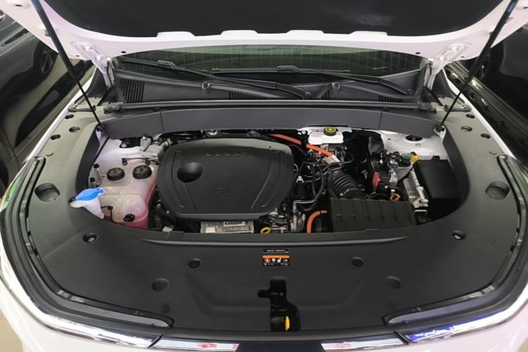 Used Geely Galaxy L7 2023 1.5T 115 km MAX Engine Bay