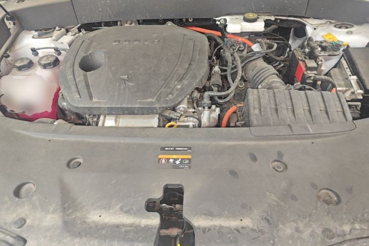 Used Geely Galaxy L7 2023 1.5T 115 km MAX Engine Bay