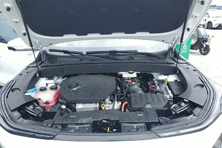 Used Geely Galaxy L7 2023 1.5T 115 km MAX Engine Bay