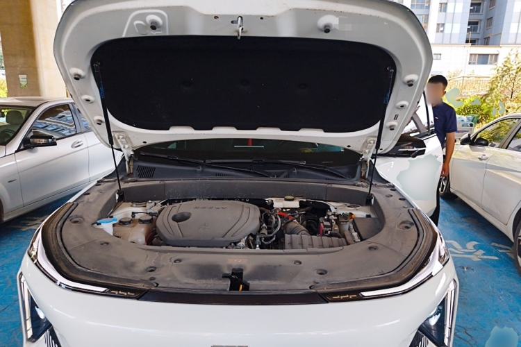 Used Geely Galaxy L7 2023 1.5T 115 km MAX Engine Bay