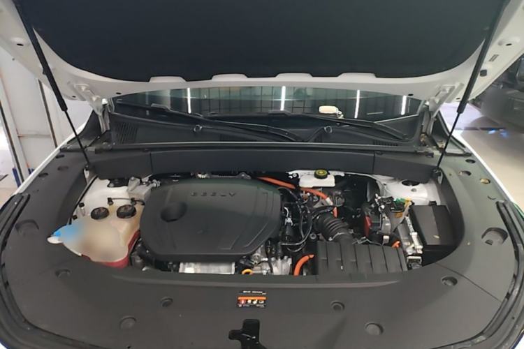 Used Geely Galaxy L7 2023 1.5T 115 km Starship Engine Bay