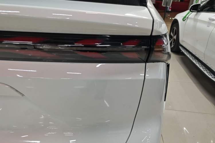 Used Geely Galaxy L7 2023 1.5T 115 km Asian Games Phantom Edition Exterior 3