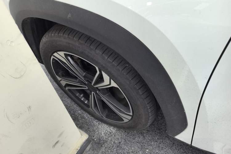 Used Geely Galaxy L7 2023 1.5T 115 km Starship Exterior 4