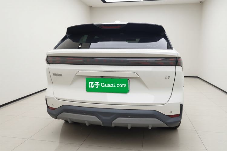 Used Geely Galaxy L7 2023 1.5T 115 km PLUS Exterior 4