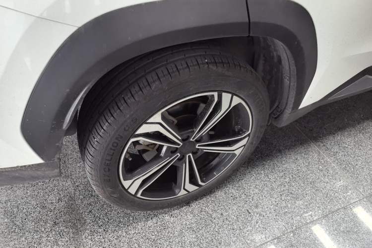Used Geely Galaxy L7 2023 1.5T 115 km Starship Exterior 5