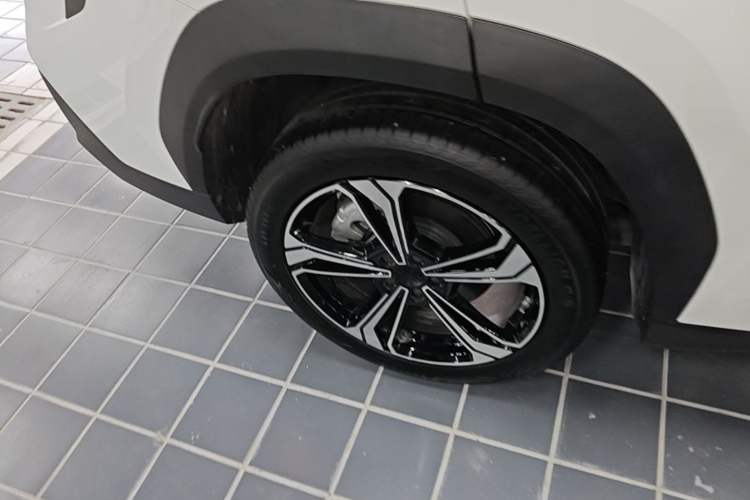 Used Geely Galaxy L7 2023 1.5T 115 km Starship Exterior 5
