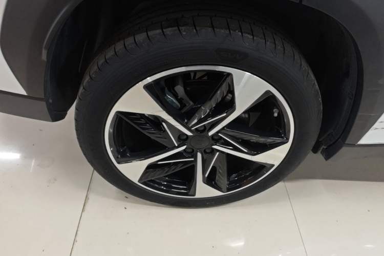 Used Geely Galaxy L7 2023 1.5T 115 km Asian Games Phantom Edition Exterior 5