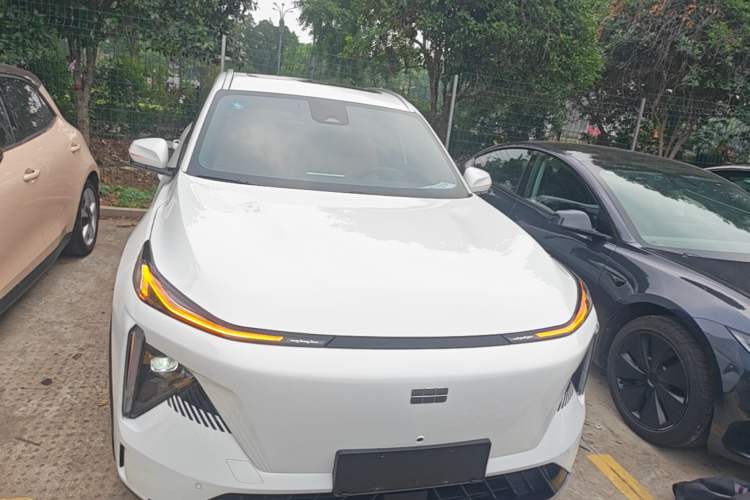 Used Geely Galaxy L7 2023 1.5T 115 km MAX Front