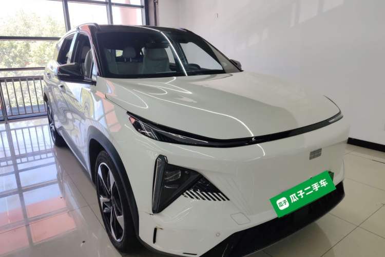 Used Geely Galaxy L7 2023 1.5T 115 km Starship Front Right 45 Deg