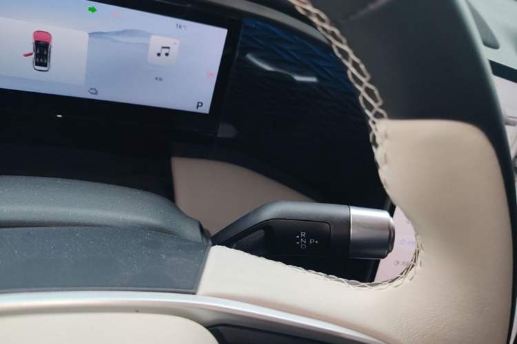 Used Geely Galaxy L7 2023 1.5T 115 km MAX Gear Lever