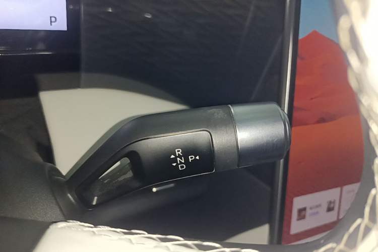 Used Geely Galaxy L7 2023 1.5T 115 km Asian Games Phantom Edition Gear Lever