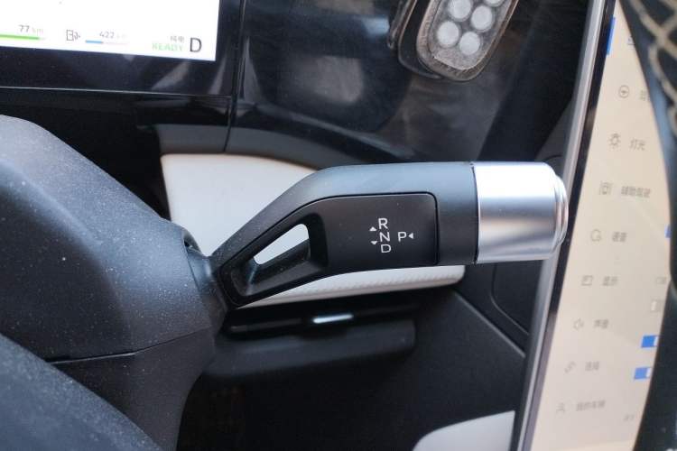 Used Geely Galaxy L7 2023 1.5T 115 km Starship Gear Lever