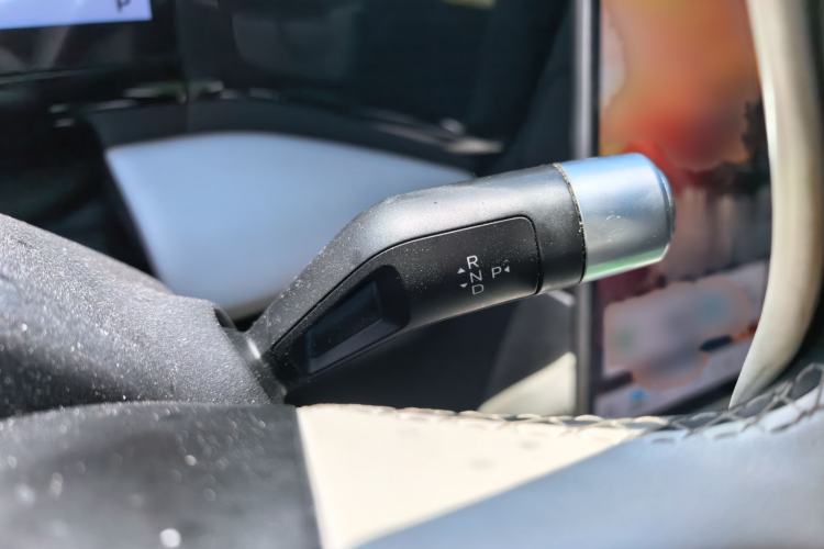 Used Geely Galaxy L7 2023 1.5T 115 km Starship Gear Lever
