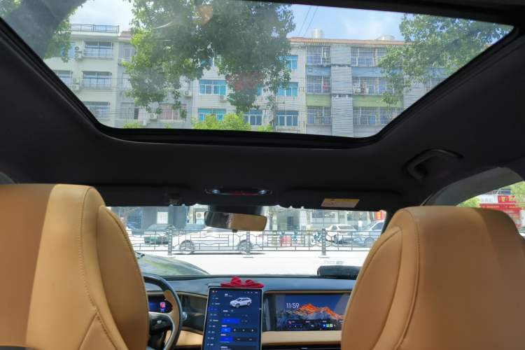Used Geely Galaxy L7 2023 1.5T 115 km Starship Headliner