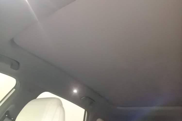 Used Geely Galaxy L7 2023 1.5T 115 km Asian Games Phantom Edition Headliner
